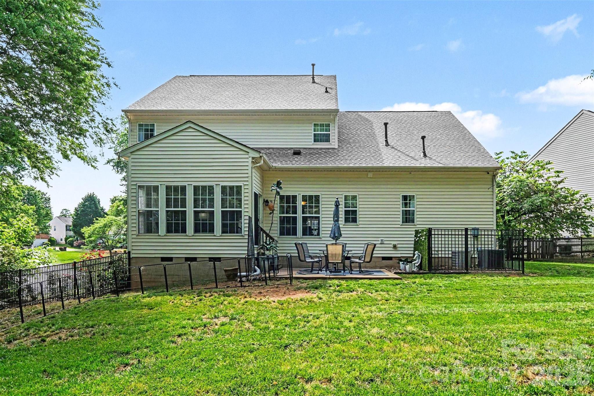 10904 Carver Pond Road