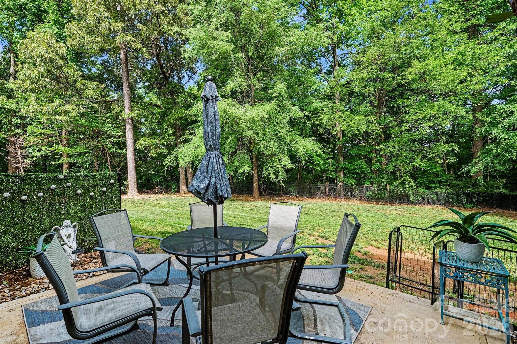 10904 Carver Pond Road