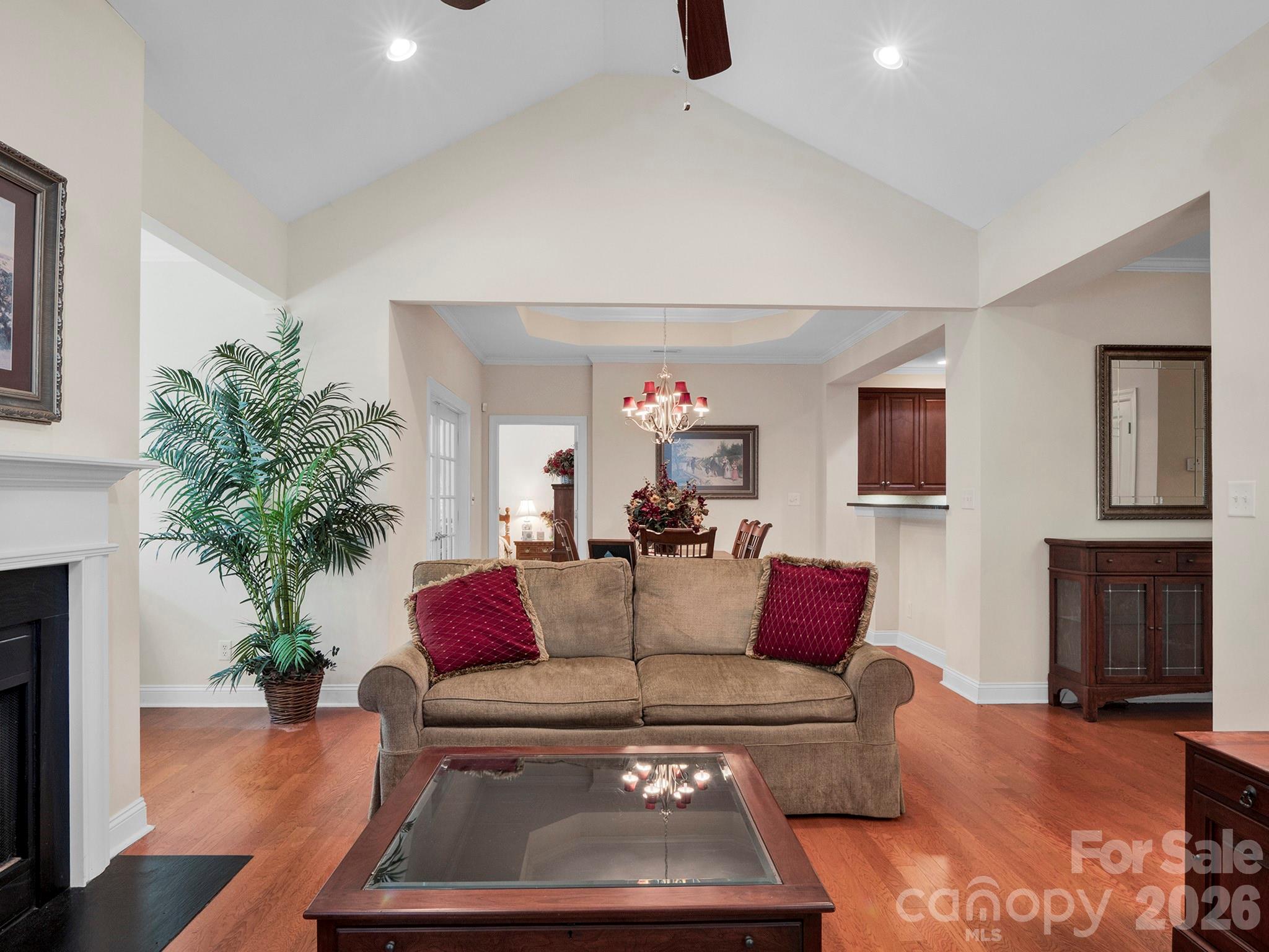 10721 Vicino Court
