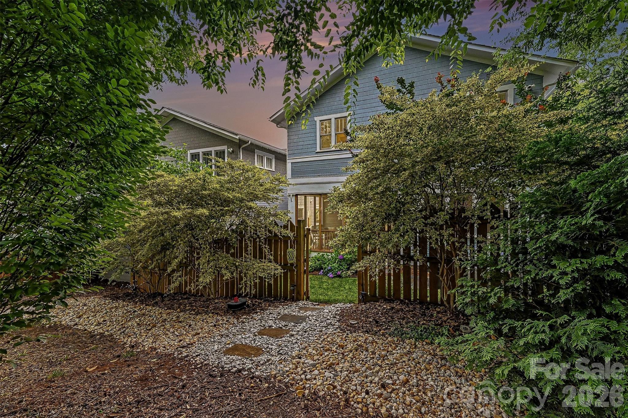 1615 Main Street