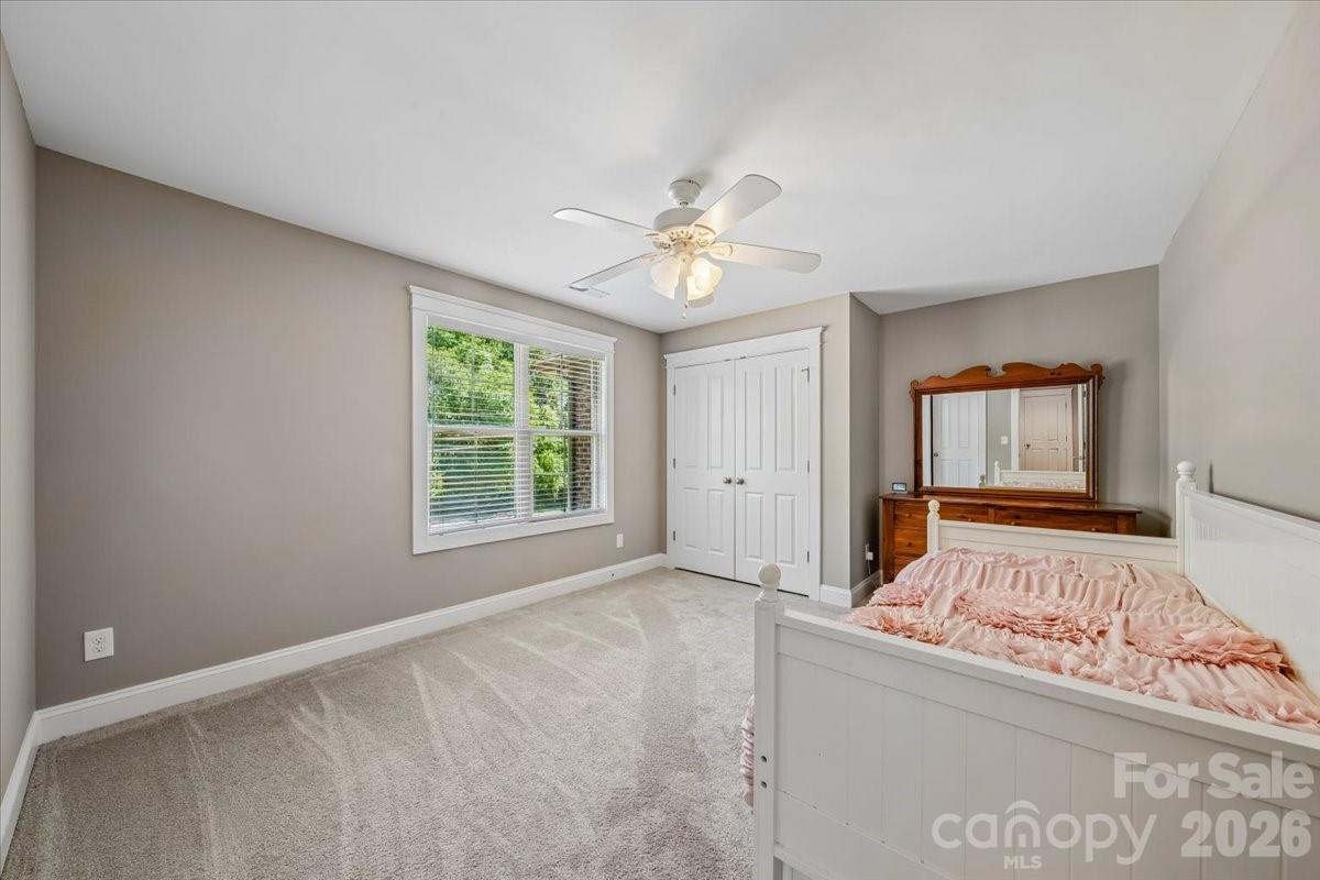 836 Elizabeth Lane