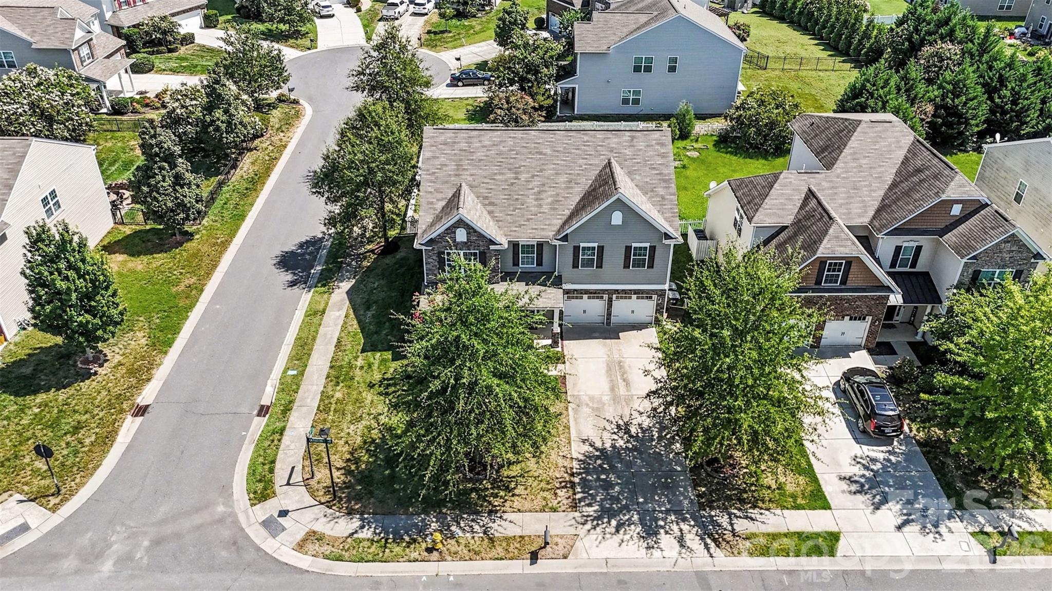5810 Castlecove Road