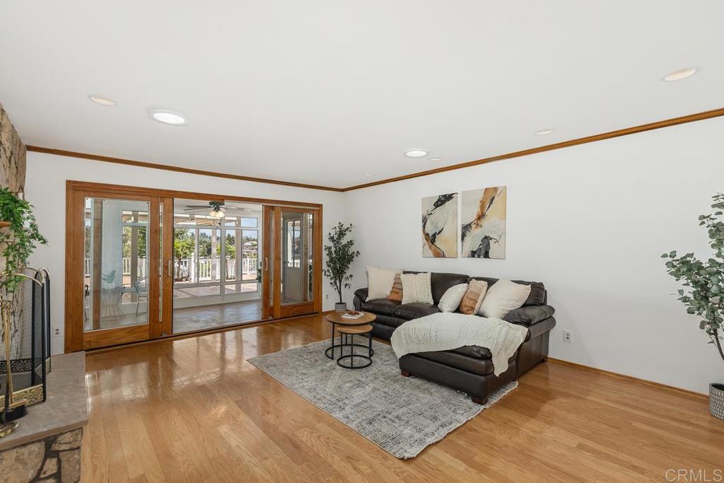 7864 Lake Tahoe Avenue