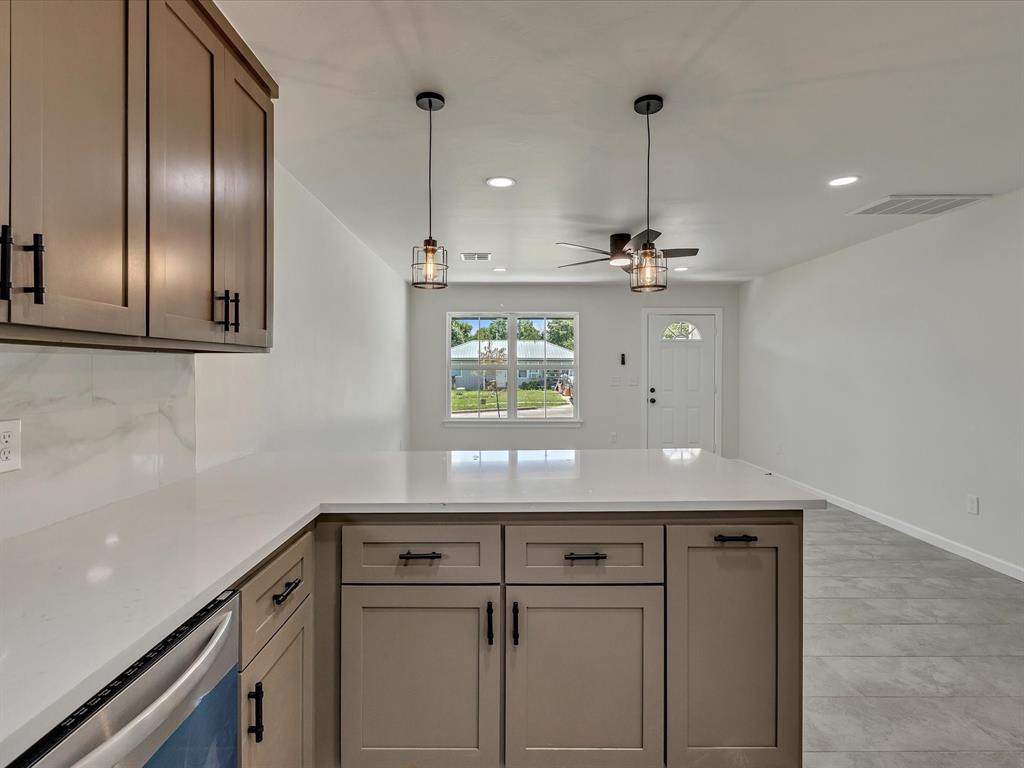 1609 NE 26th Street