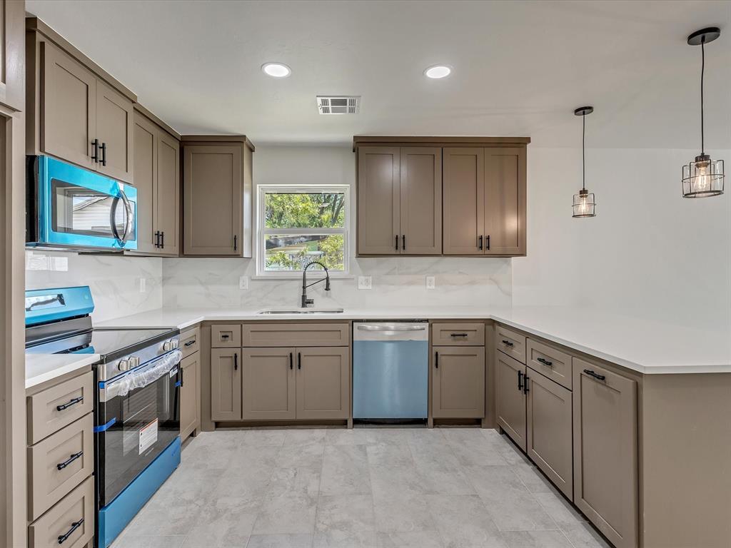 1609 NE 26th Street