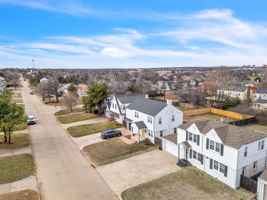 2533 NW 25th Street