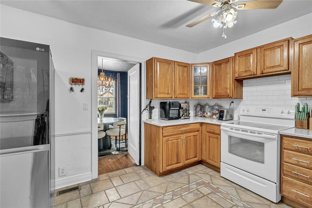 2533 NW 25th Street