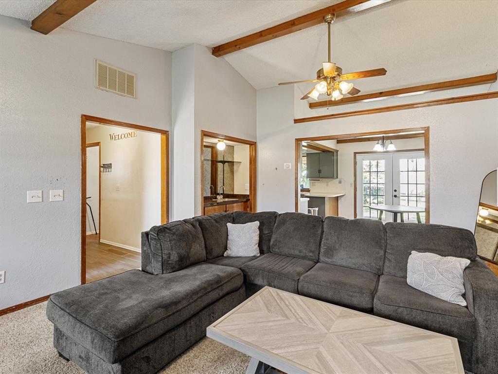 1717 Crest Circle Circle