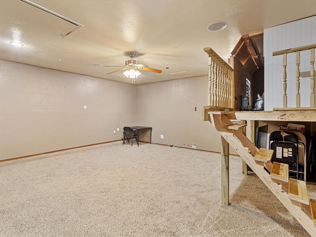 1717 Crest Circle Circle