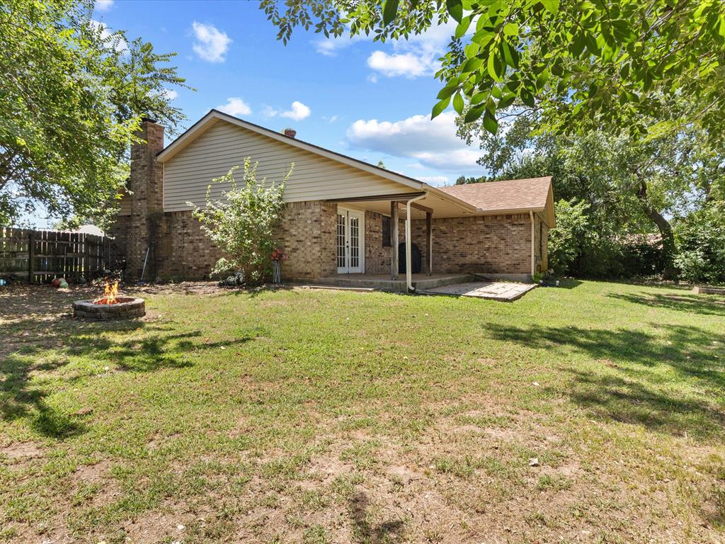 1717 Crest Circle Circle