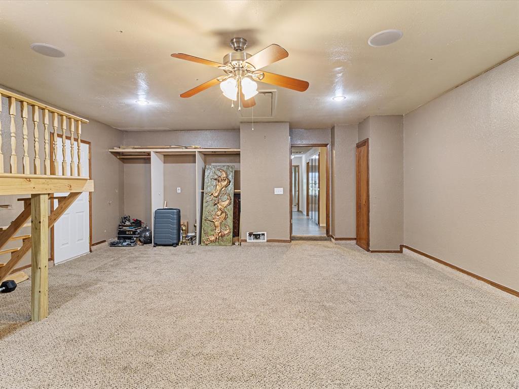 1717 Crest Circle Circle