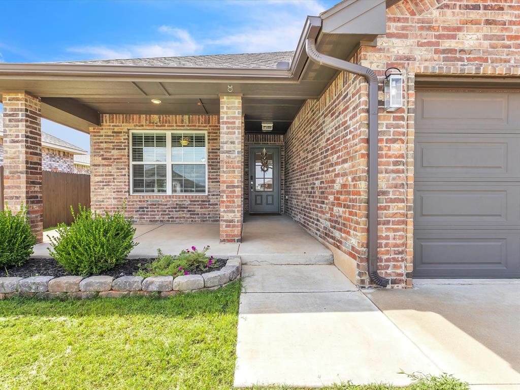 3509 Sawtooth Ridge Drive