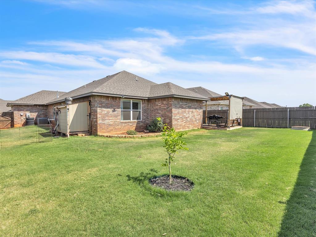 3509 Sawtooth Ridge Drive