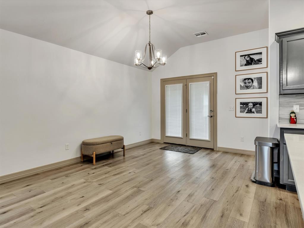 3509 Sawtooth Ridge Drive