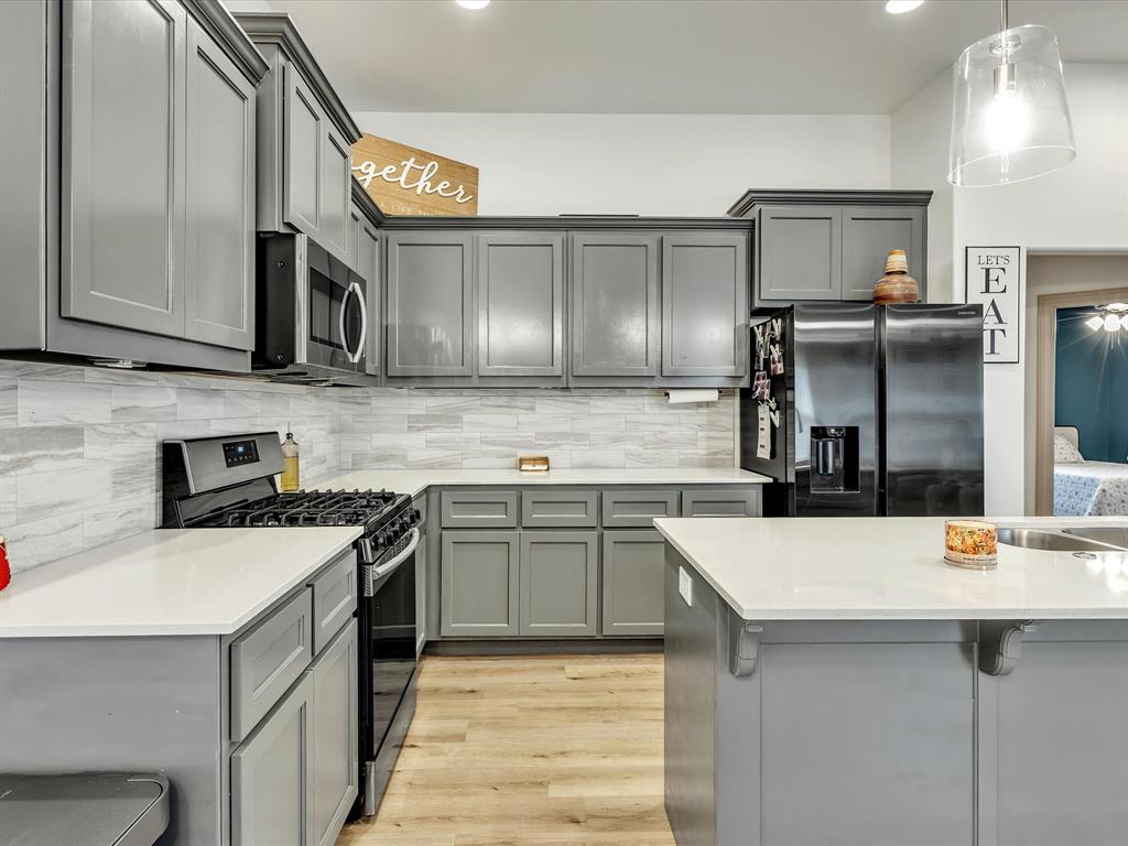 3509 Sawtooth Ridge Drive