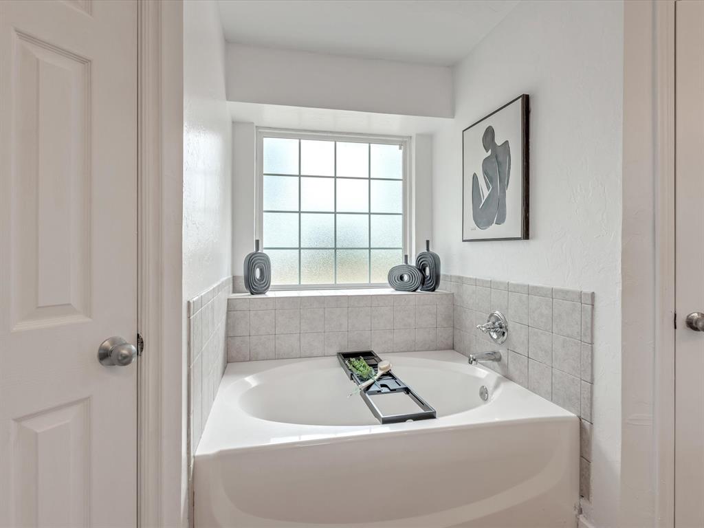 15940 Katie Ridge Drive