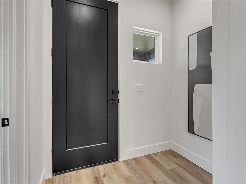 432 W 2nd Street