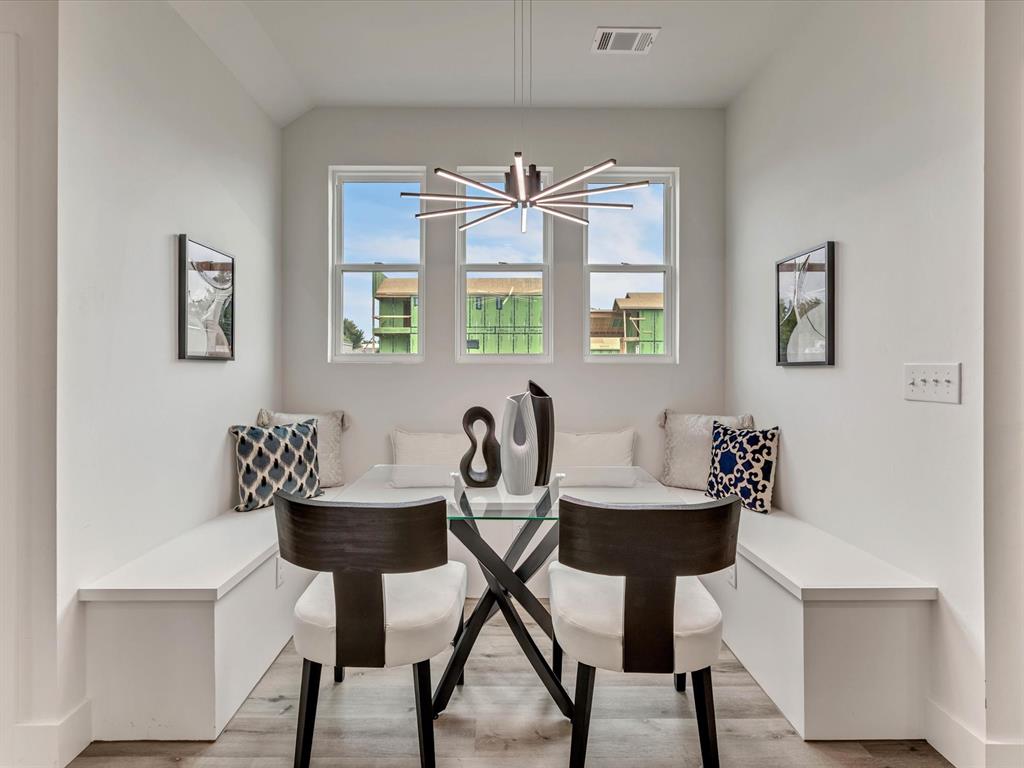 432 W 2nd Street