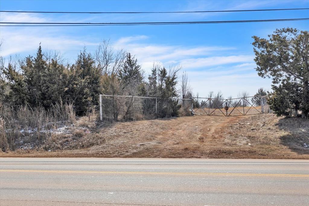 600 E Wilshire Boulevard