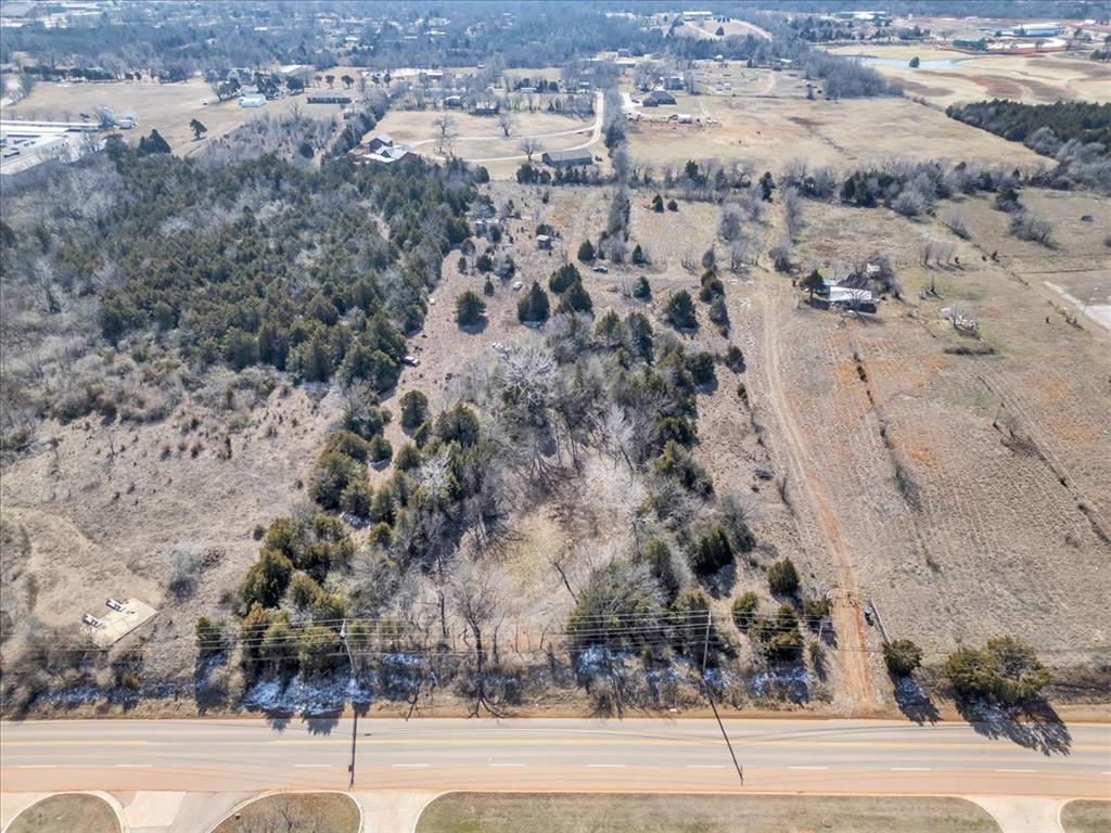 600 E Wilshire Boulevard