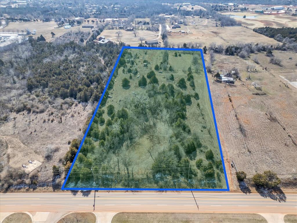 600 E Wilshire Boulevard