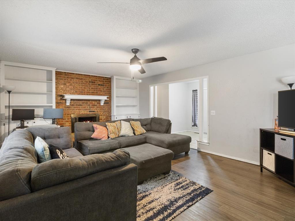 637 NW 116th Terrace