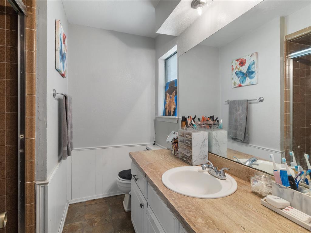 637 NW 116th Terrace