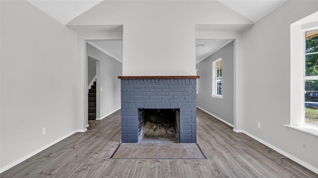 614 E Broadway Avenue