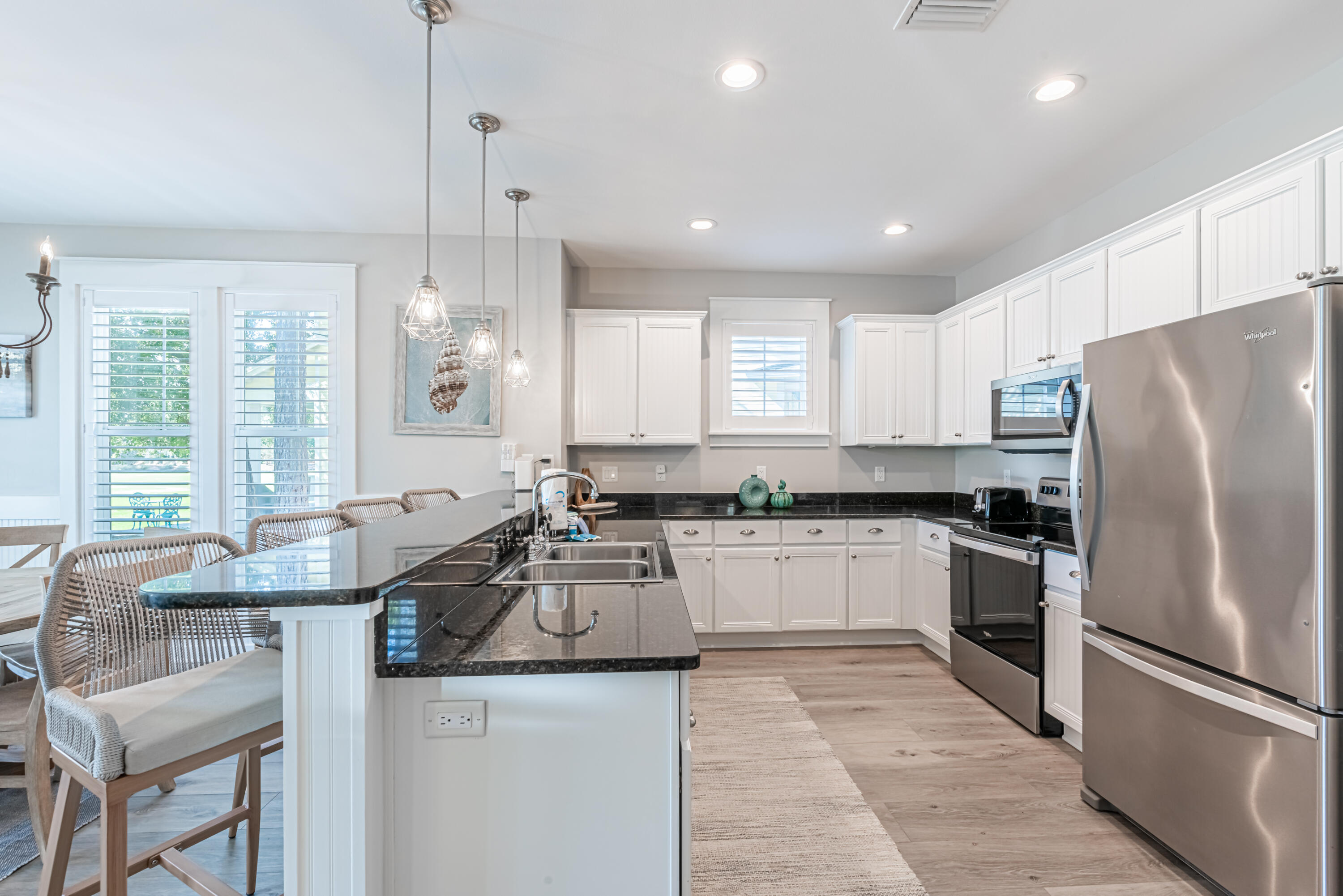 1283 Laurel Way