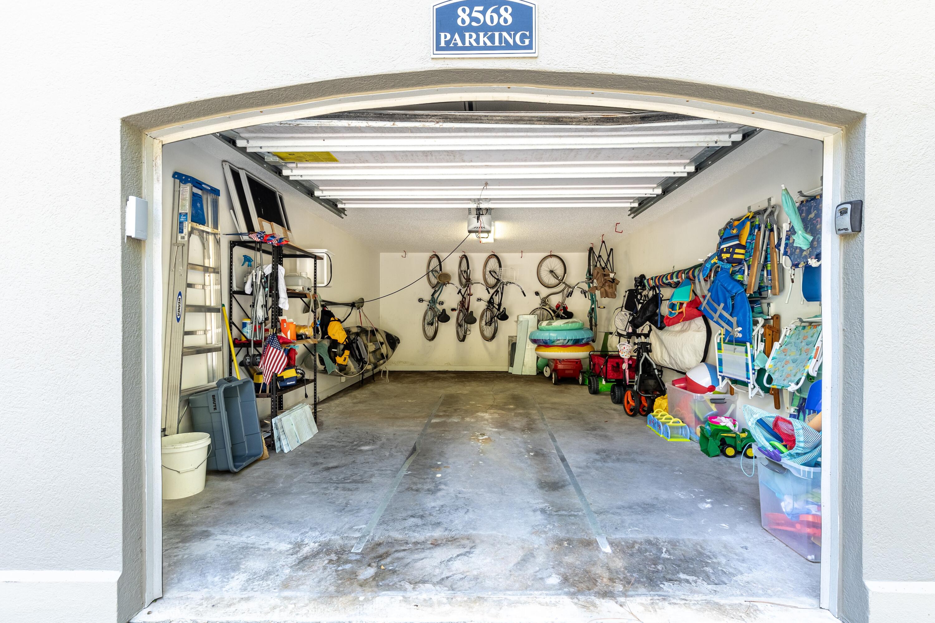 8568 Turnberry Drive 8568