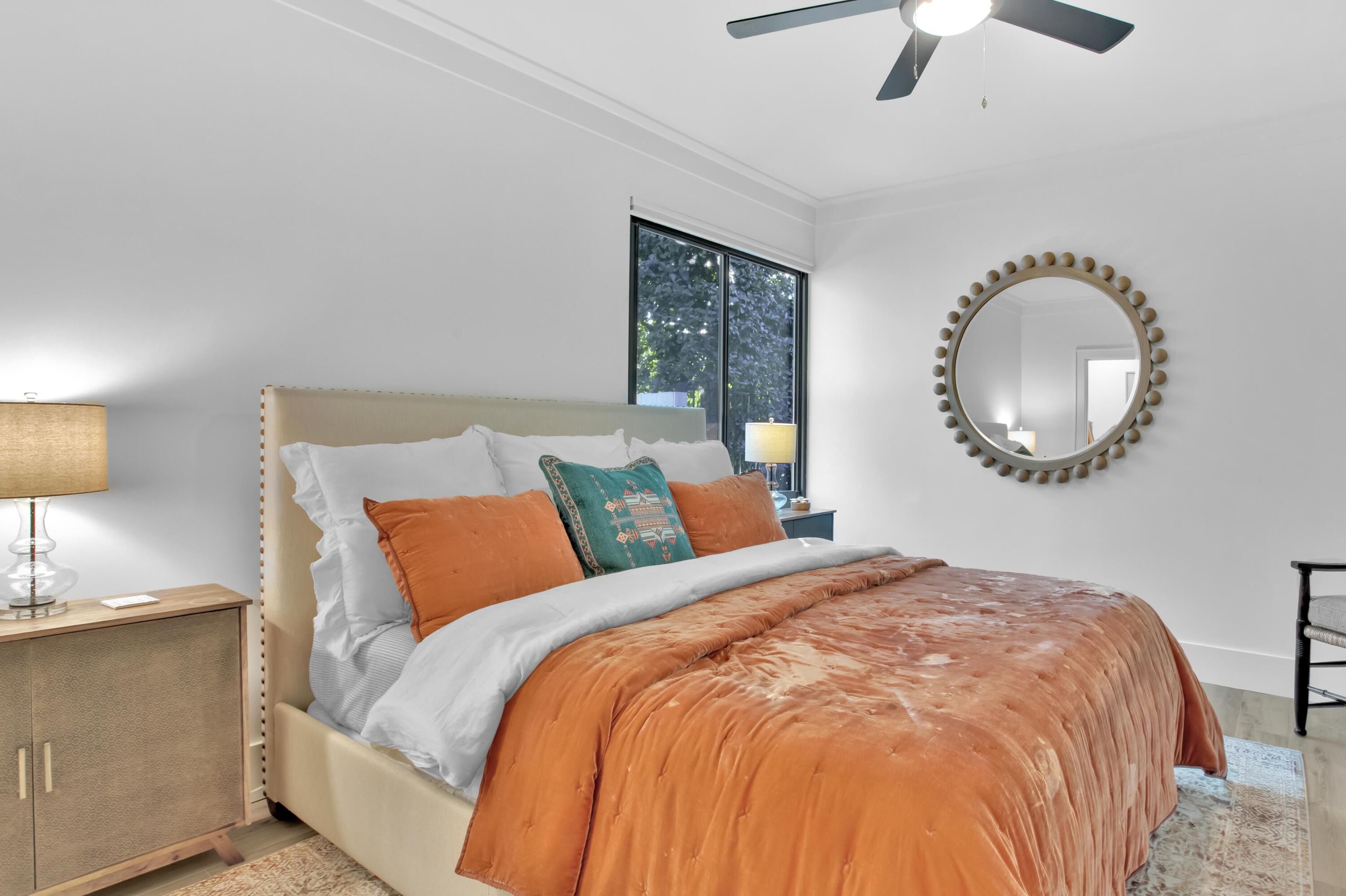 4630 Paradise Isle