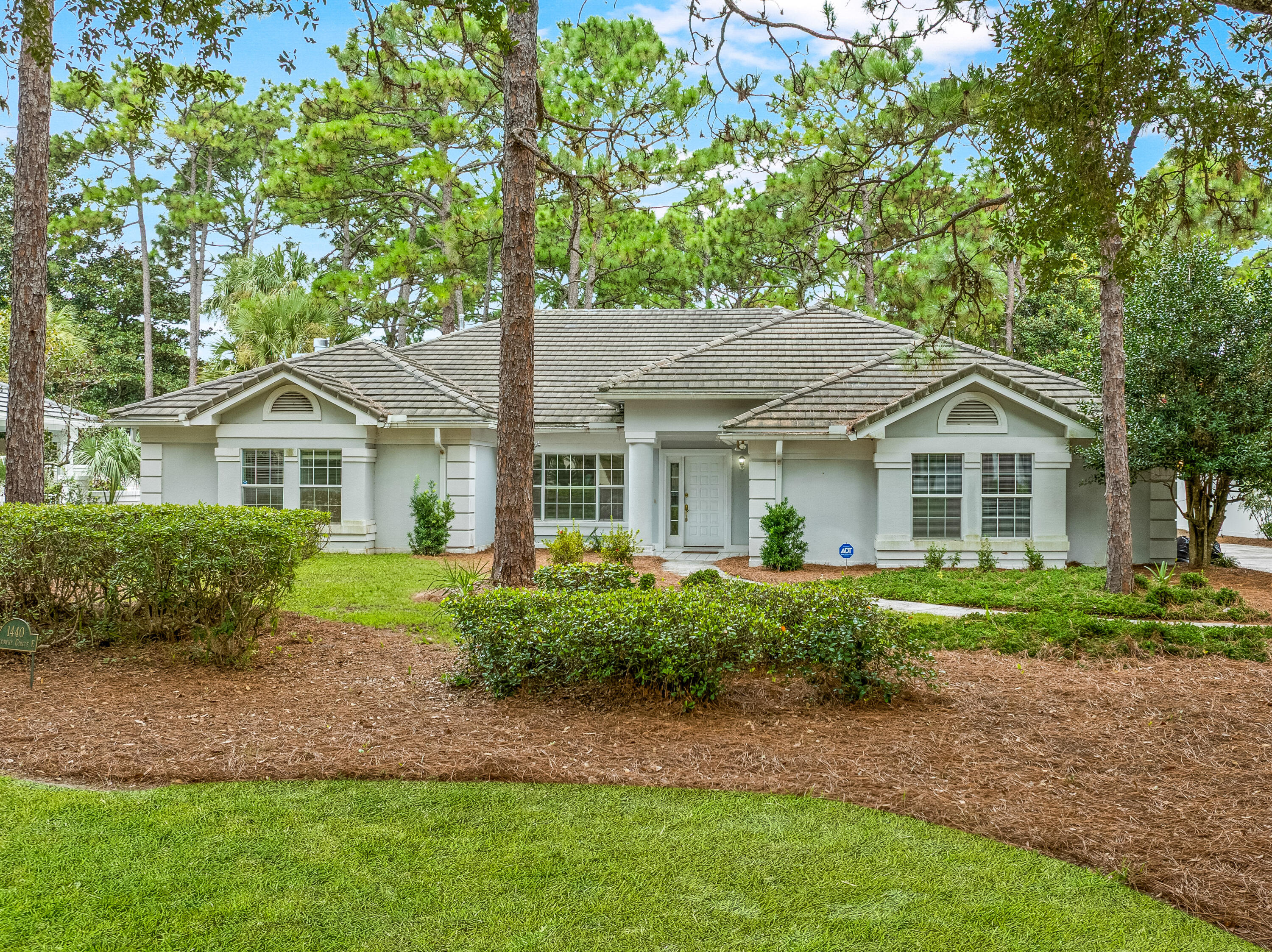 1440 E Baytowne Circle