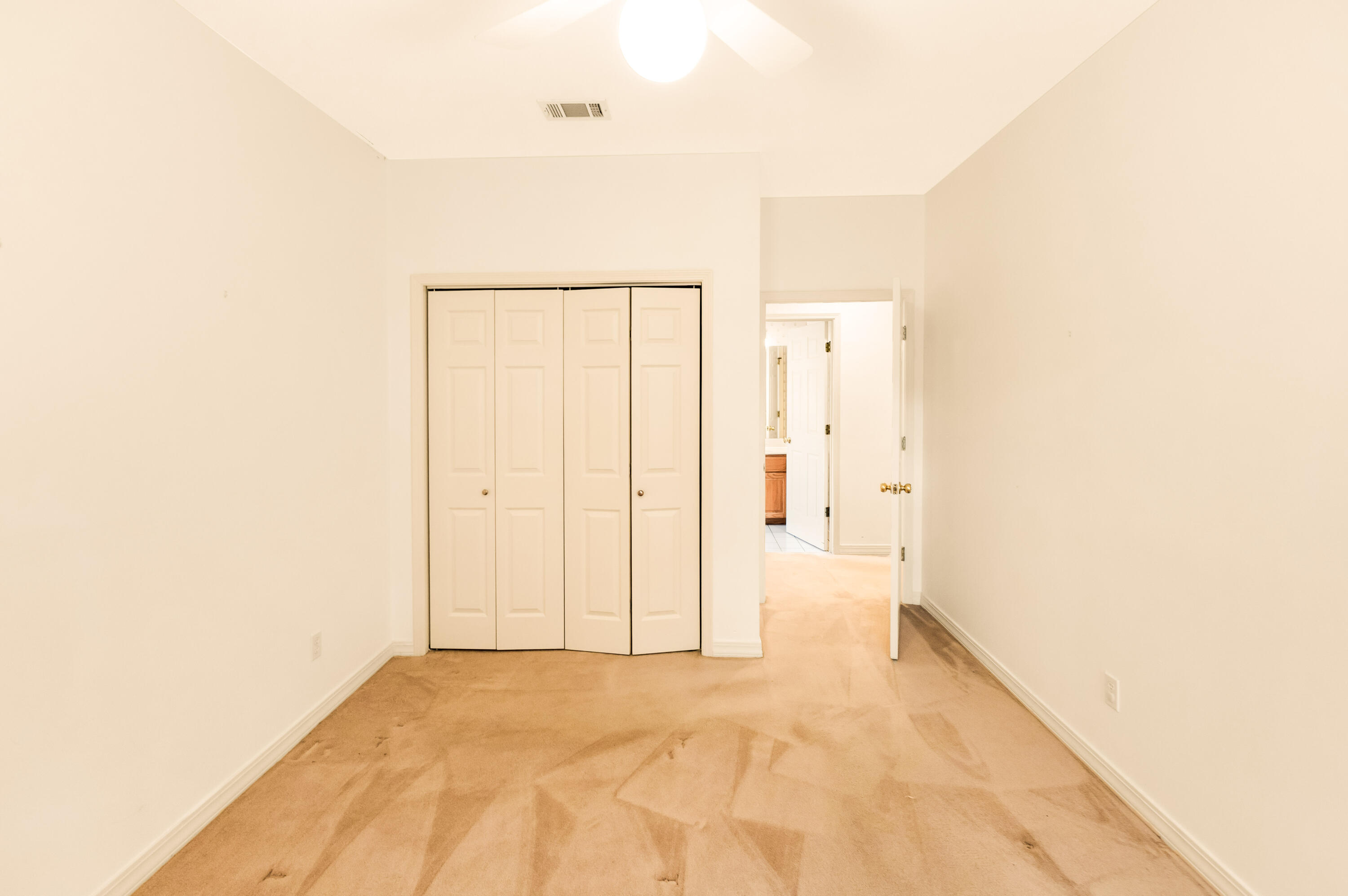 1440 E Baytowne Circle
