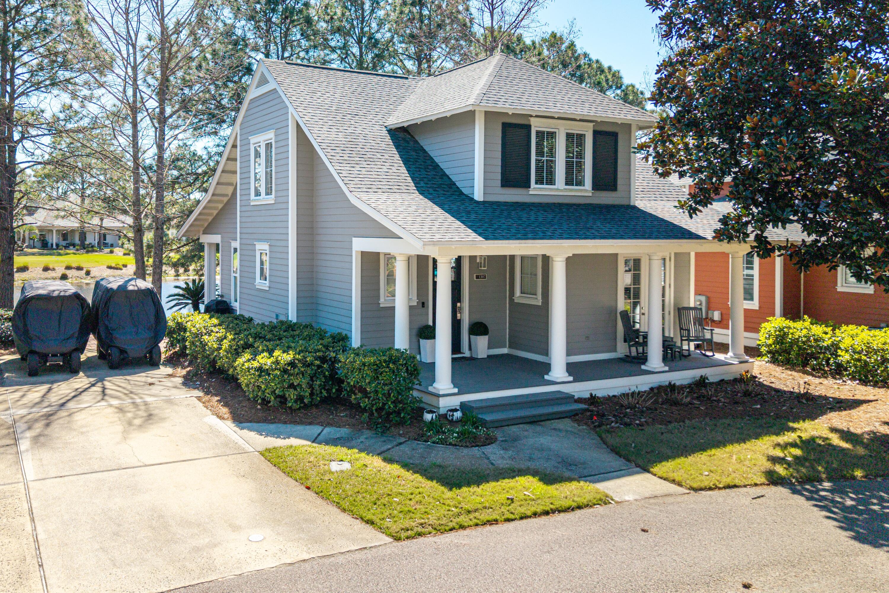 1307 Laurel Way