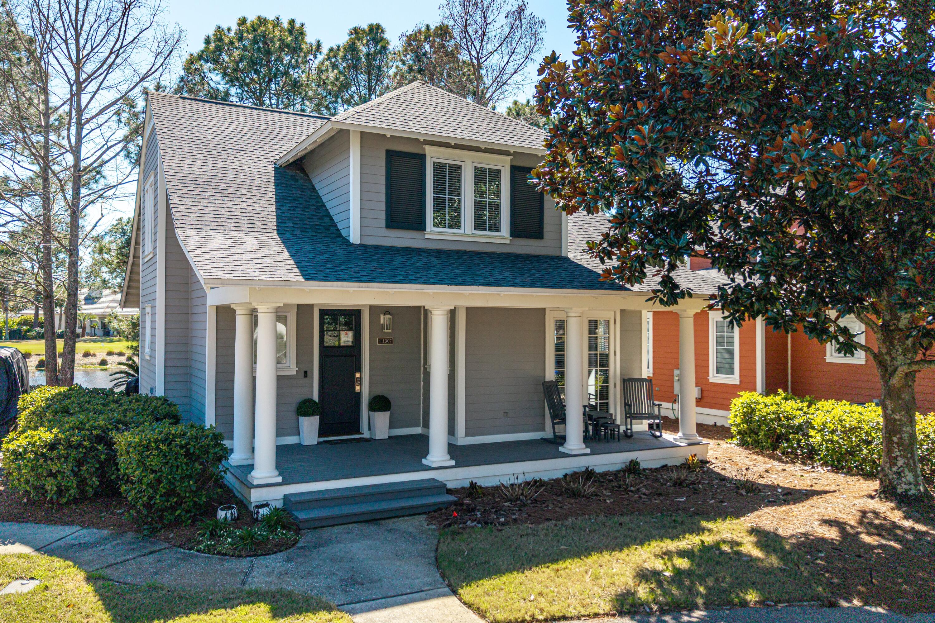 1307 Laurel Way