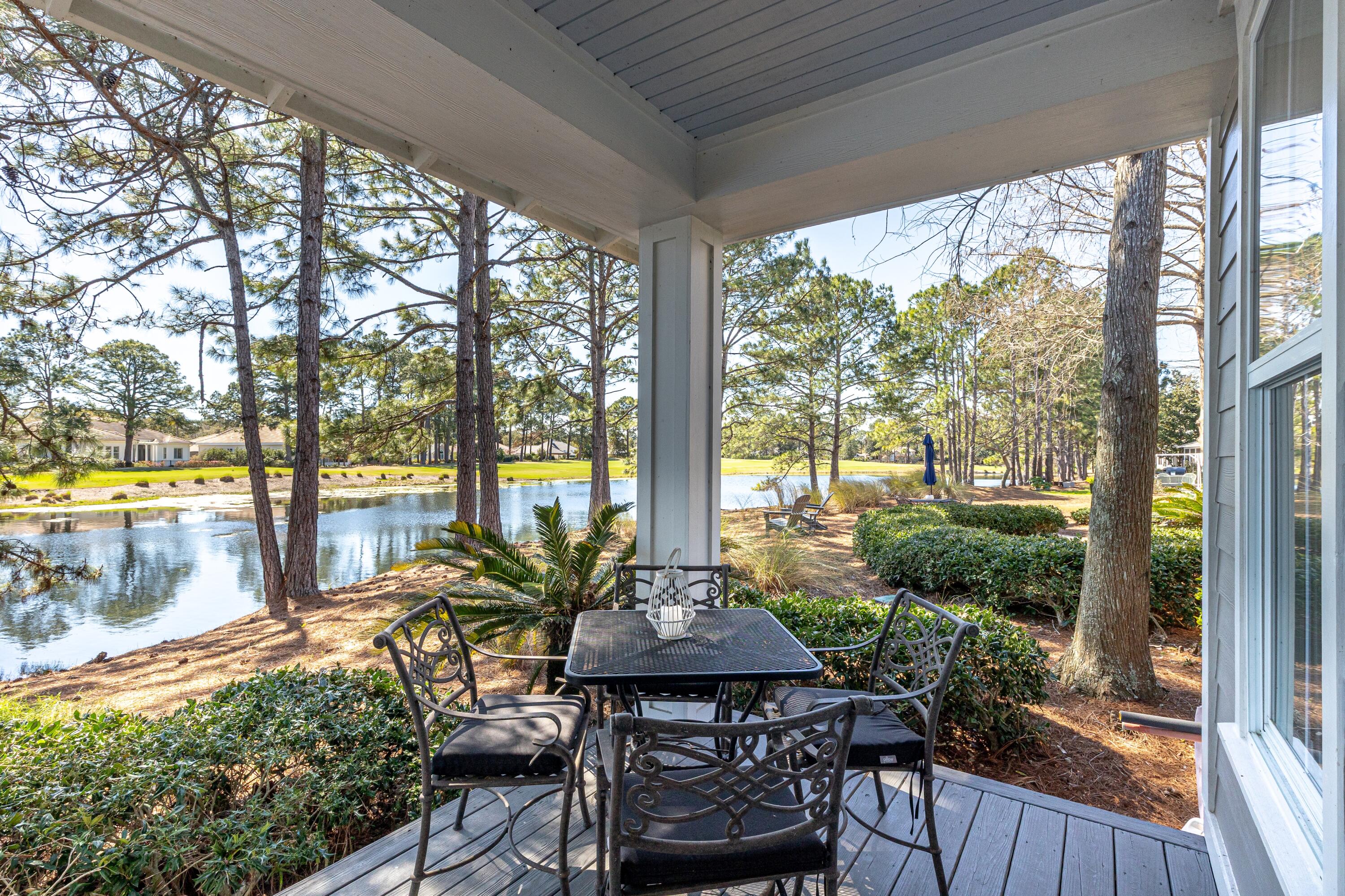 1307 Laurel Way