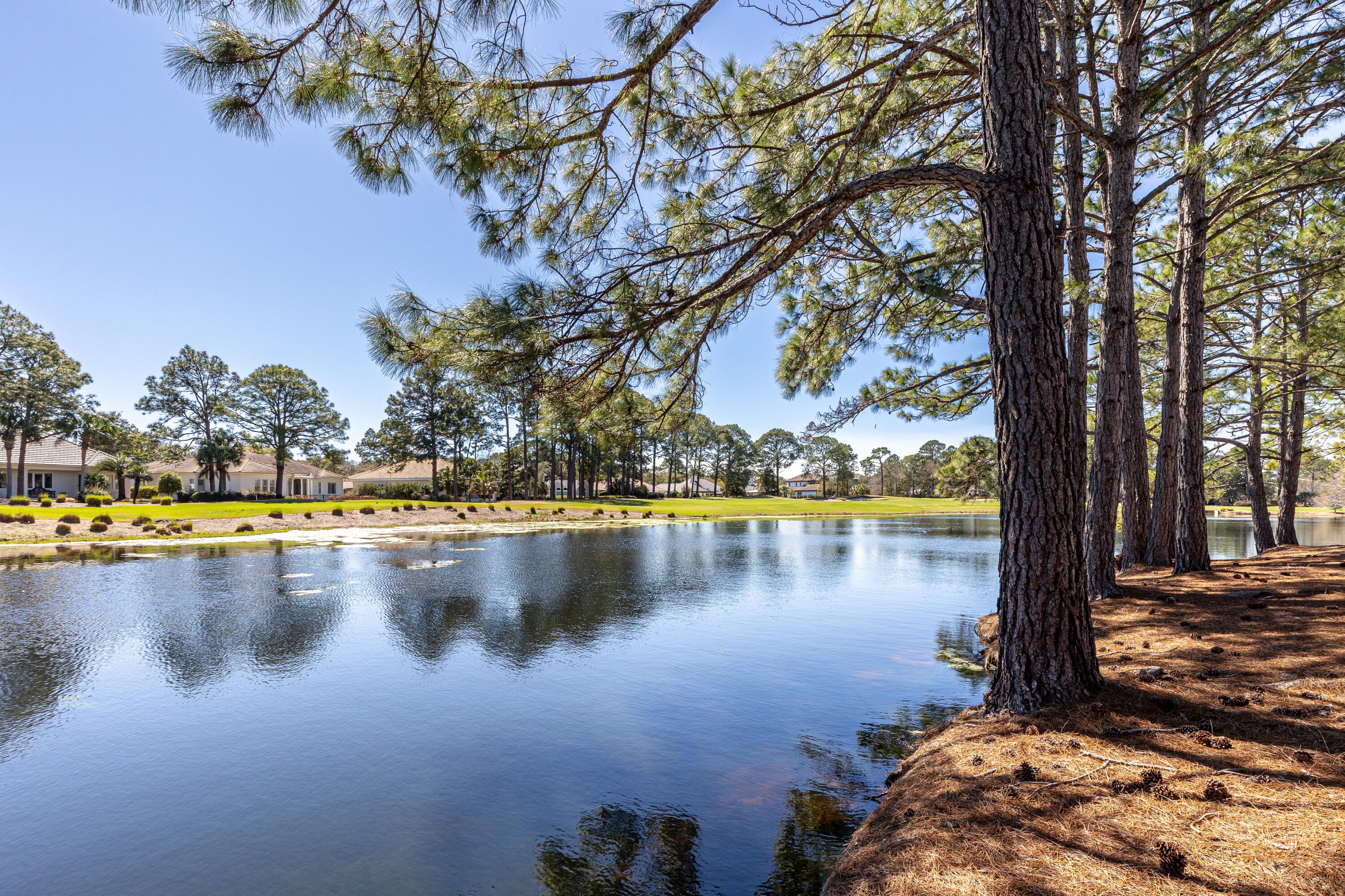 1307 Laurel Way
