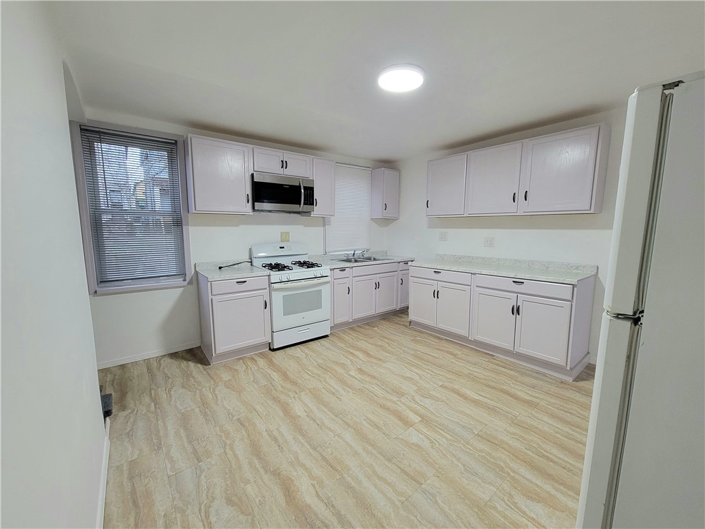 109 Plum Way.