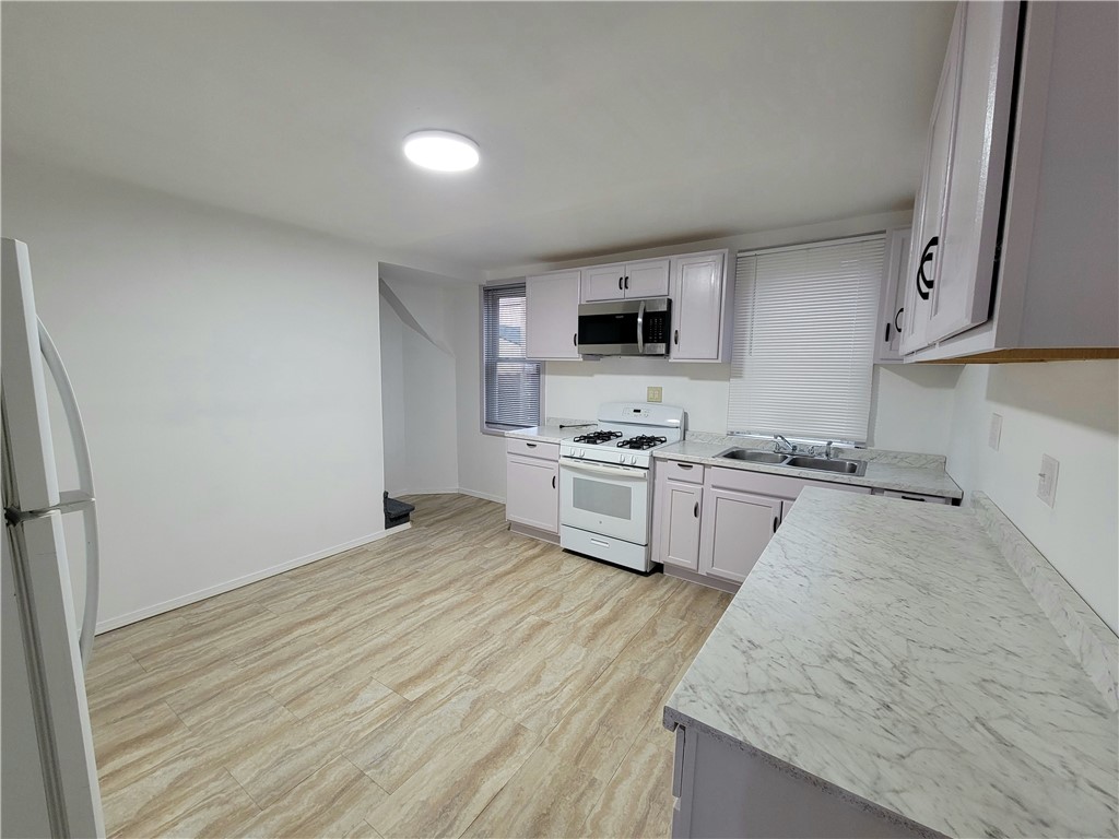 109 Plum Way.