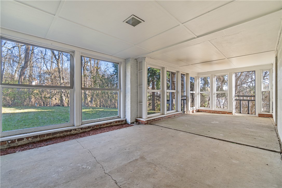 203 Burton Dr