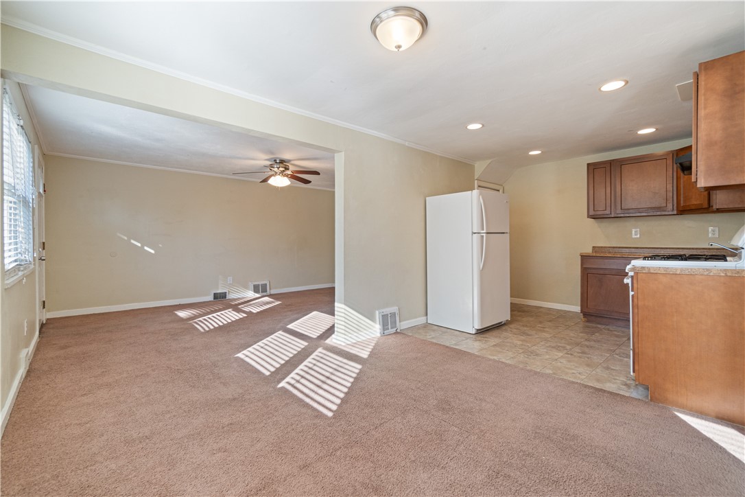 203 Burton Dr