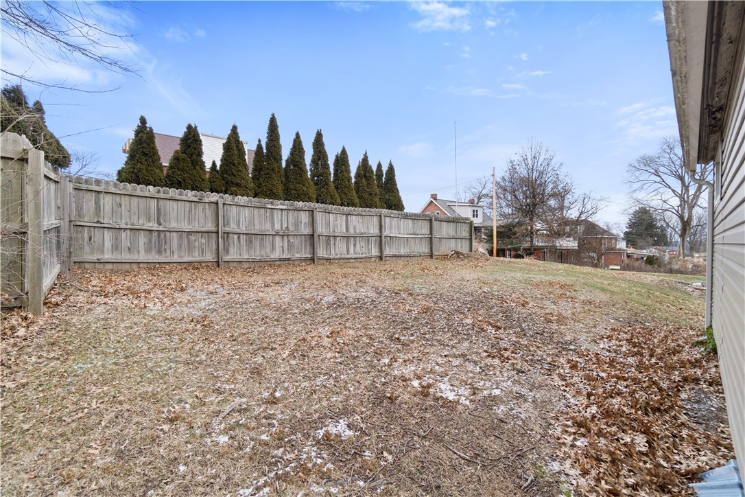 725 Shady Ln