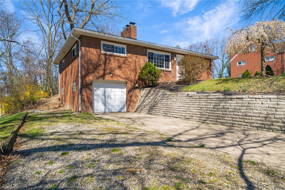 1165 La Salle Road