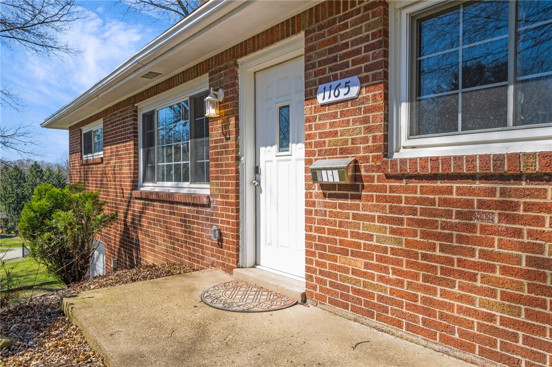 1165 La Salle Road