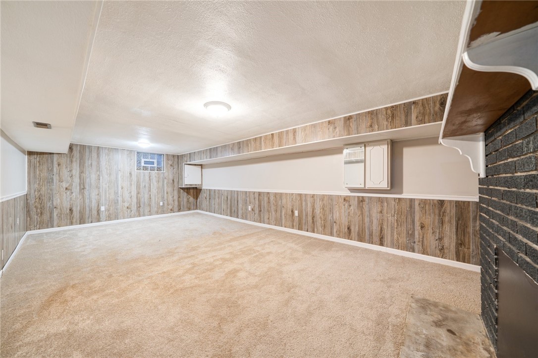1165 La Salle Road