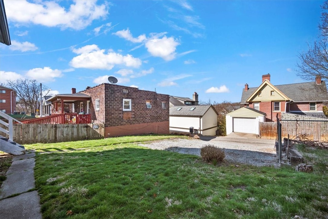 708 Herron Ave