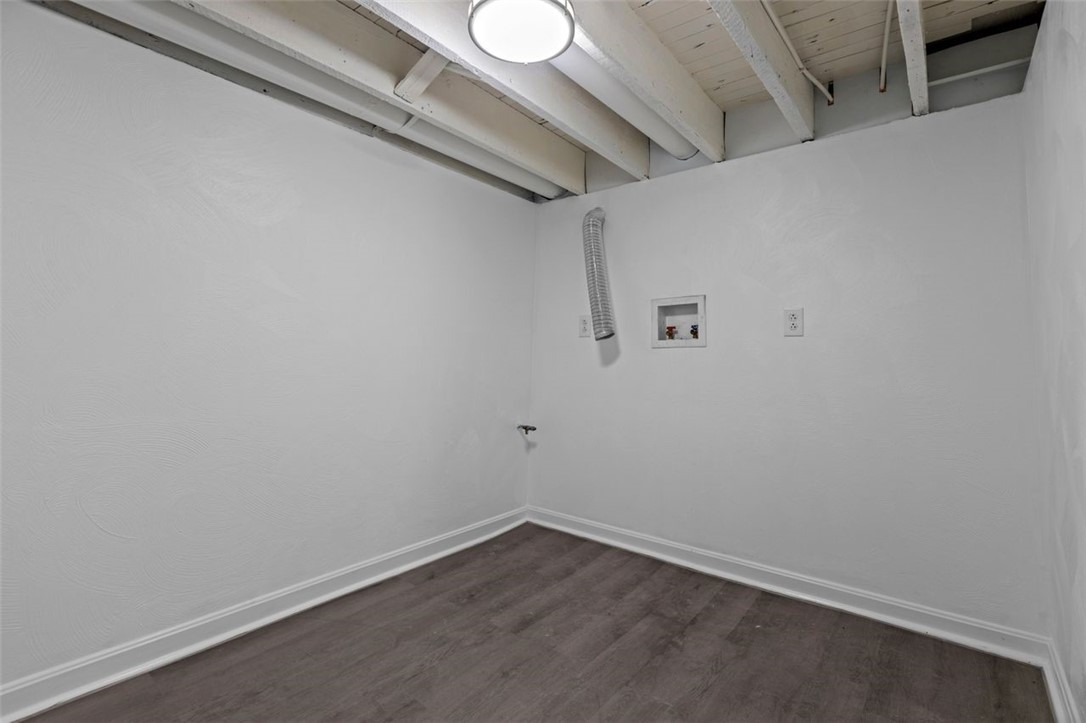 528 E 9th Ave