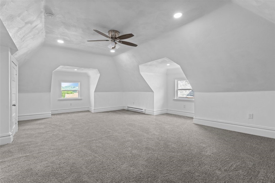 528 E 9th Ave