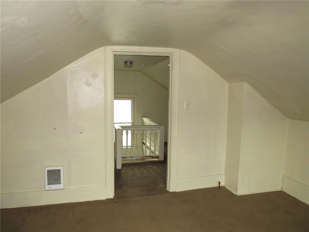 1017 Grand Ave