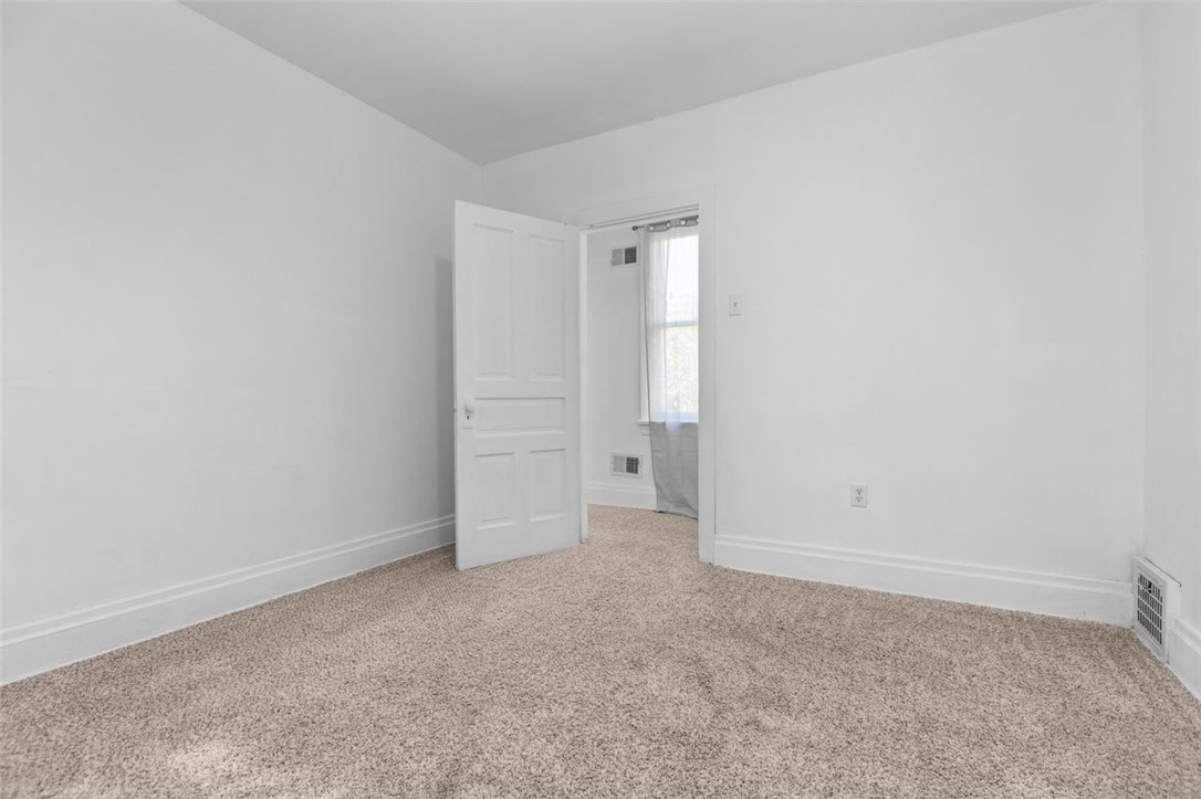 908 North Ave